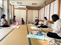 令和４年度最後のベビーマッサージ教室
あったかいふれあい　見てるだけで幸せな気持になりました
