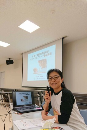 子育て支援員研修　
ベビーウエアリング講座